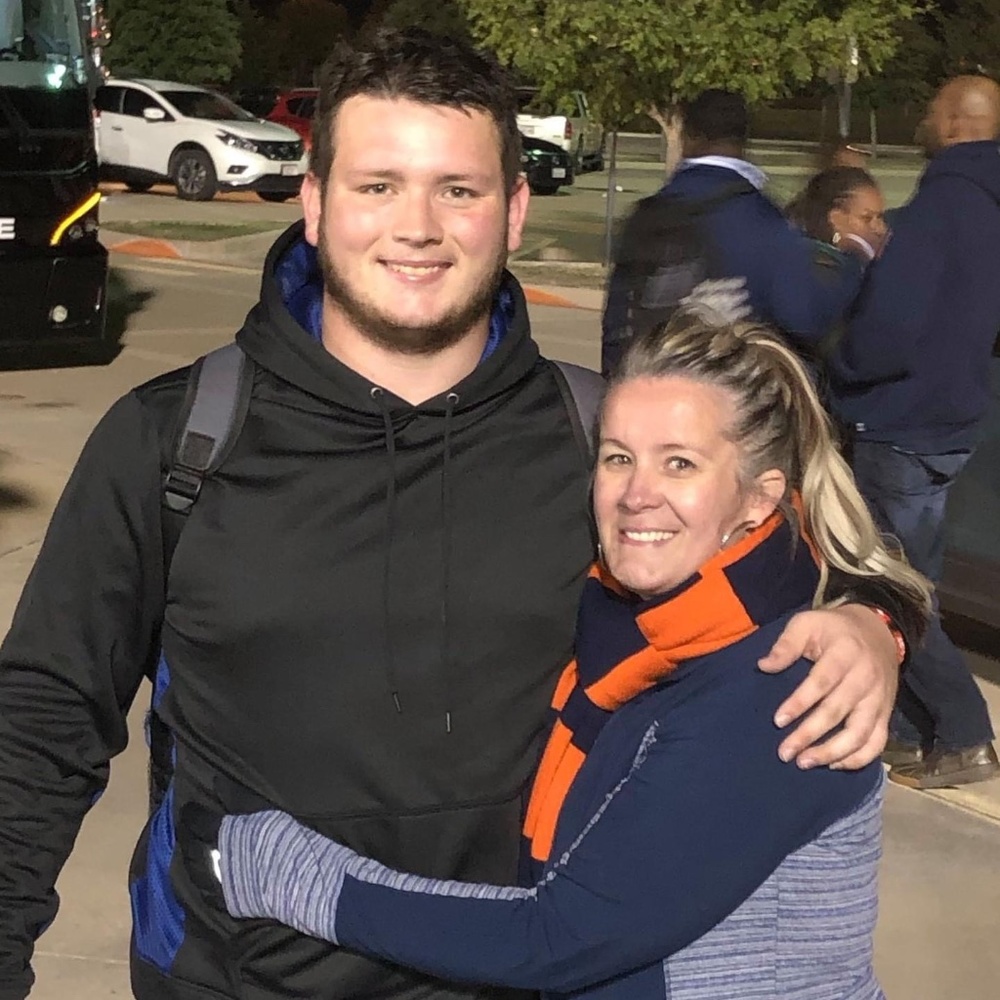 Meet your Posher, April